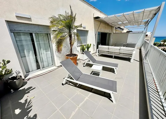 Espuma De Mar 95 * Денія